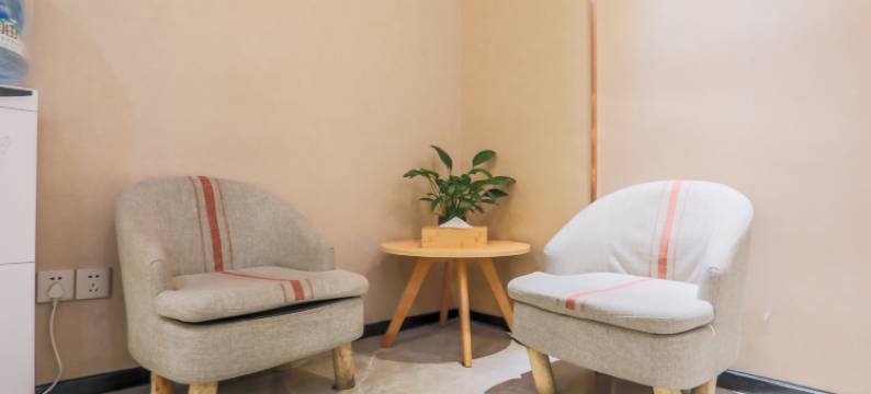 城遇漫步酒店(瑶湖师大奥体中心地铁站店)图片