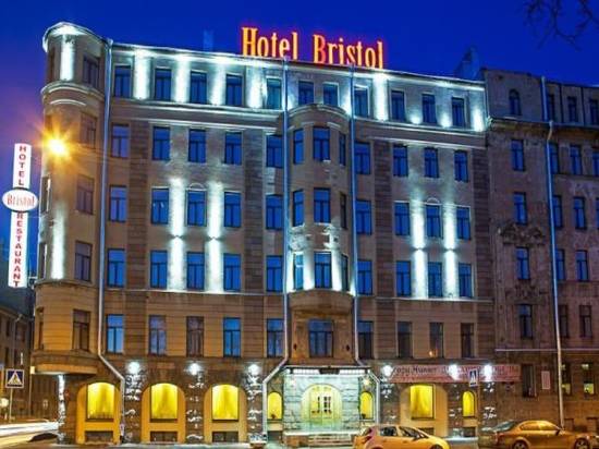 聖彼得堡布裏斯托爾酒店