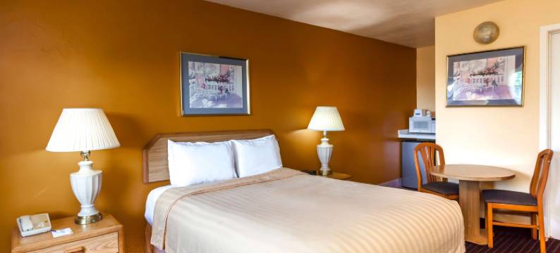 大学旅馆(University Inn at San Luis Obispo)图片