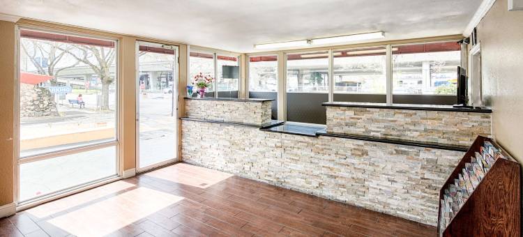 The Midtowner Hotel, SureStay Collection by Best Western图片