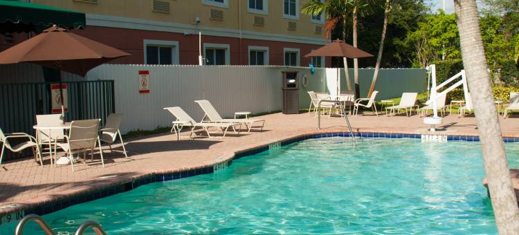 迈阿密机场西贝斯特韦斯特优质套房酒店(Best Western Plus Miami-Doral/Dolphin Mall)图片