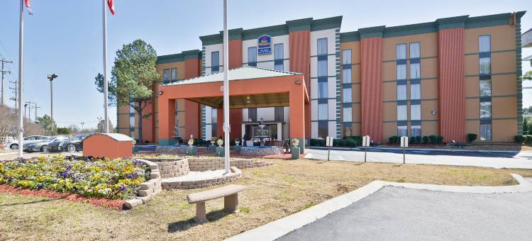 贝斯特韦斯特优质商业街廊旅馆&套房酒店(Best Western Plus Galleria Inn  Suites)图片