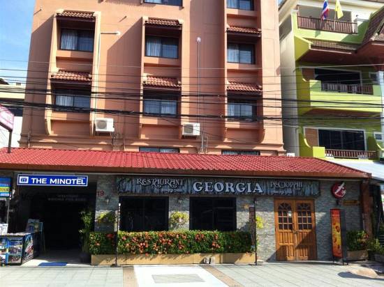 OYO 288 普吉島米諾特酒店