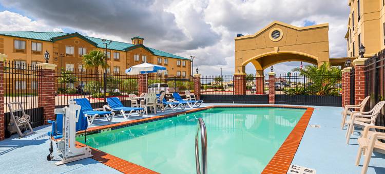 亚瑟港 - 内奇斯港舒适套房酒店(Comfort Inn & Suites Port Arthur-Port Neches)图片