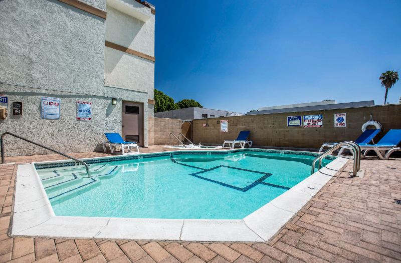 Comfort Inn Near Pasadena Civic Auditorium Hotel Reviews And Room