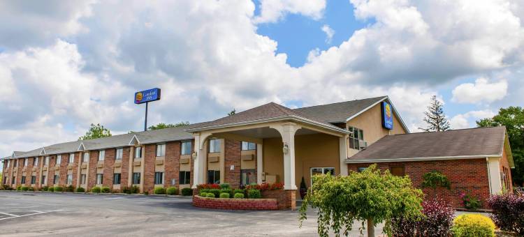 贝茨维尔 I-74 凯艺酒店(Quality Inn I-74 Batesville)图片
