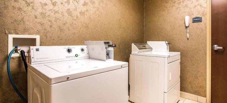 佩勒姆胡佛I-65号舒适套房酒店(Comfort Suites Pelham Hoover I-65)图片