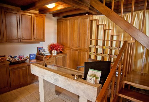 Archontiko HatzipanayiotiHotel Overview