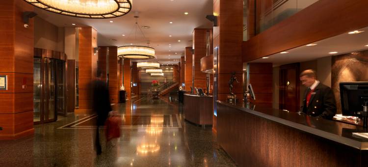 皇家花园酒店(Royal Garden Hotel)图片