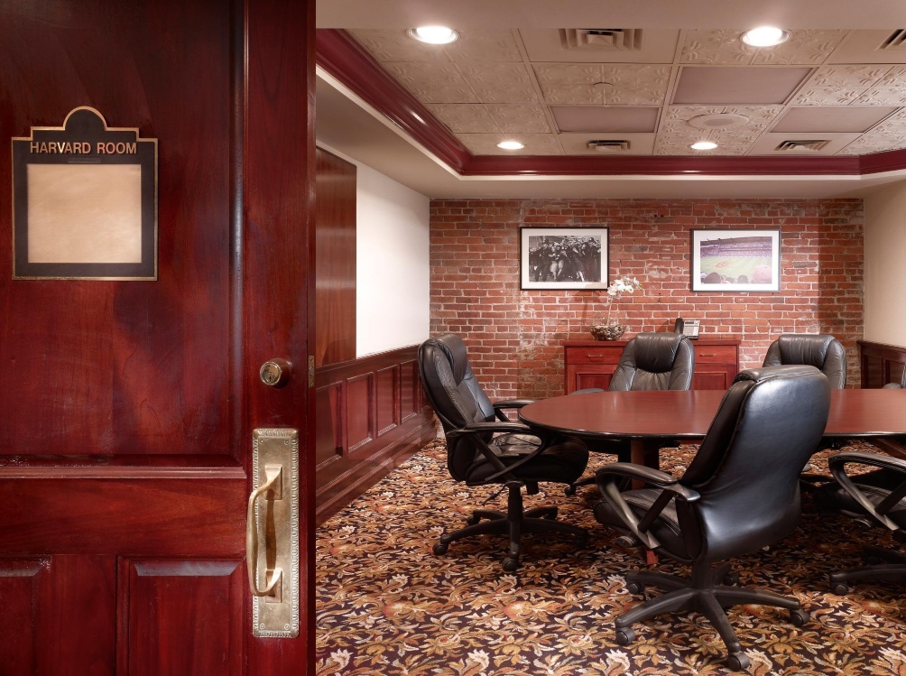 Club Quarters Hotel in Boston Over view