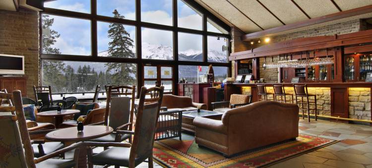 费尔蒙特贾斯珀帕克小屋(Fairmont Jasper Park Lodge)图片