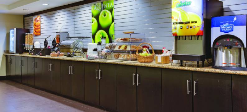 坦帕北I-75拉昆塔温德姆酒店及套房(La Quinta Inn & Suites by Wyndham Tampa North I-75)图片