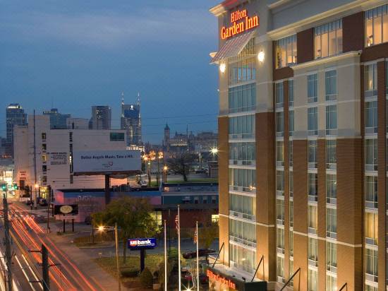 Hilton Garden Inn Nashville Vanderbilt Hotel Reviews And Room
