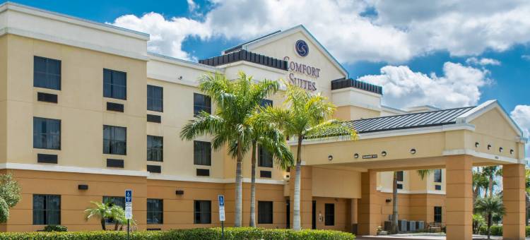 维洛海滩I-95号舒适套房酒店(Comfort Suites Vero Beach I-95)图片