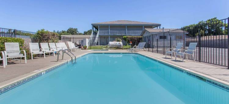 克利尔莱克Travelodge by Wyndham(Travelodge by Wyndham Clearlake)图片