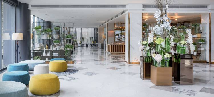 罗勇市中心假日套房酒店(Holiday Inn & Suites Rayong City Centre)图片