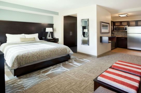 Staybridge Suites Miami International Airport Hotel - 