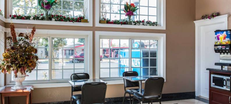 Cypress - Buena Park的Rodeway Inn(Rodeway Inn Cypress - Buena Park)图片