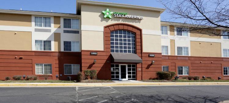 梅恩斯泰套房华盛顿杜勒斯机场酒店(MainStay Suites Washington Dulles Airport)图片