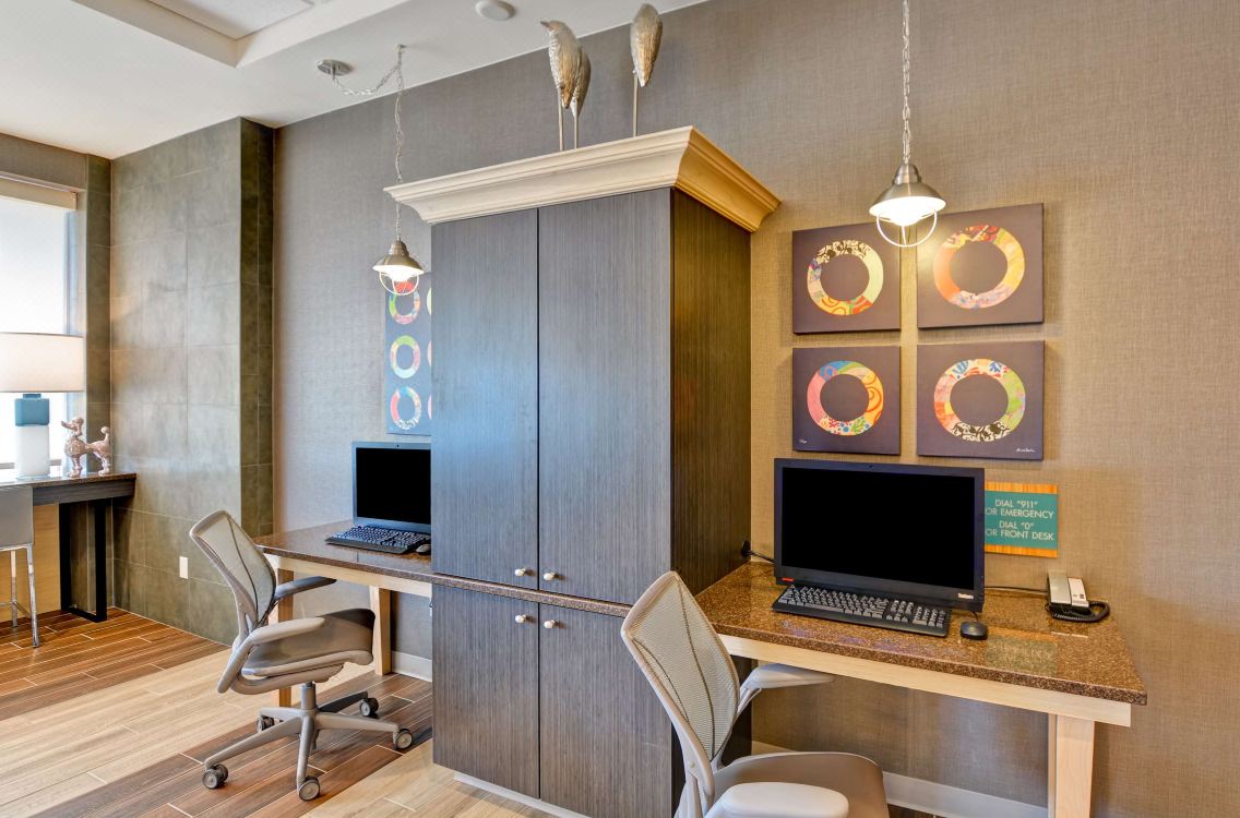 Home2 Suites By Hilton Green Bay Hotel Reviews And Room Rates - 