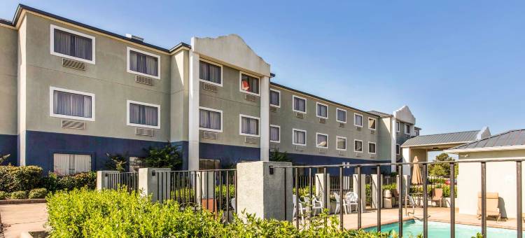 珍珠 - 杰克逊凯艺套房酒店(Quality Inn & Suites Pearl-Jackson)图片