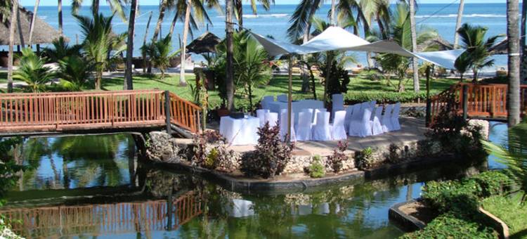 迪亚尼礁海滩度假村&温泉(Diani Reef Beach Resort & Spa - Your Beachfront Bliss Awaits)图片