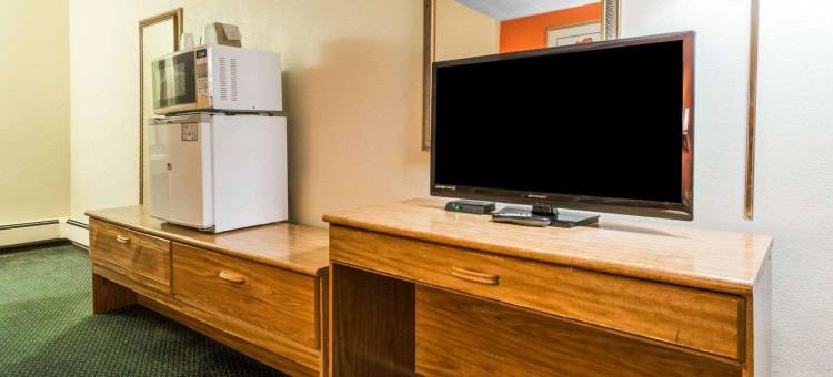 克利尔菲尔德皇家酒店(Royal Inn Clearfield)图片