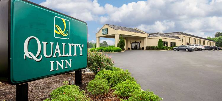圣泉南凯艺酒店(Quality Inn Holly Springs South)图片