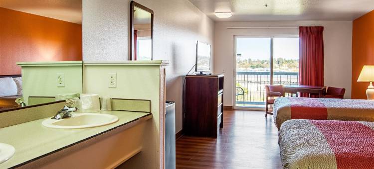 亚库伊纳湾酒店(Motel 6 Newport, or)图片