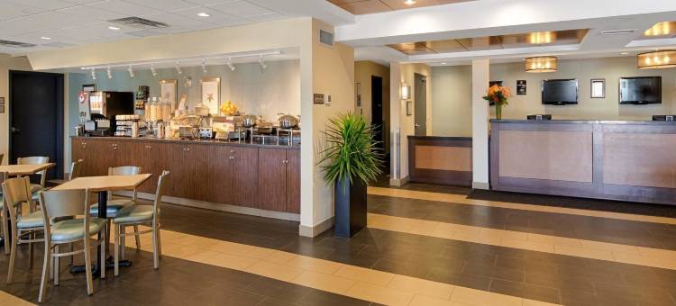 汤姆森贝斯特韦斯特套房酒店(Best Western Thompson Hotel  Suites)图片