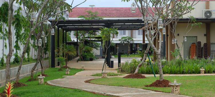 阿克沙雅卡拉旺酒店(Front One Akshaya Hotel Karawang)图片