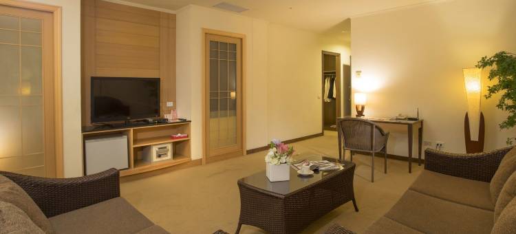 嘉义番路名都观光渡假大饭店图片