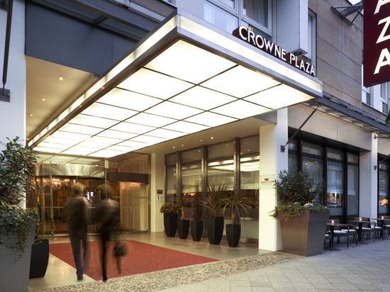 柏林市中心皇冠假日酒店 - IHG 旗下酒店