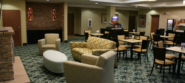 智选假日套房酒店佩里(Holiday Inn Express & Suites Perry)图片