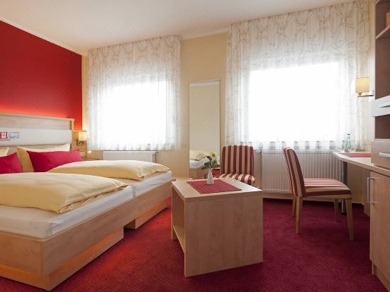Ingrid Garni Hotel Reviews And Room Rates