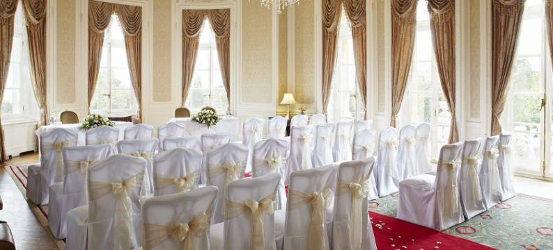 鲁顿胡高尔夫及水疗酒店(Luton Hoo Hotel, Golf and Spa)图片