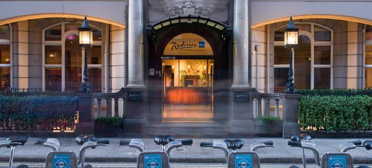 伦敦托特纳姆法院路丽笙酒店(Radisson Blu Hotel, London Tottenham Court Road)图片