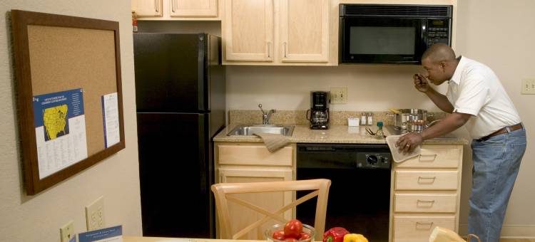 Candlewood Suites 奥马哈机场(Candlewood Suites Omaha Airport)图片