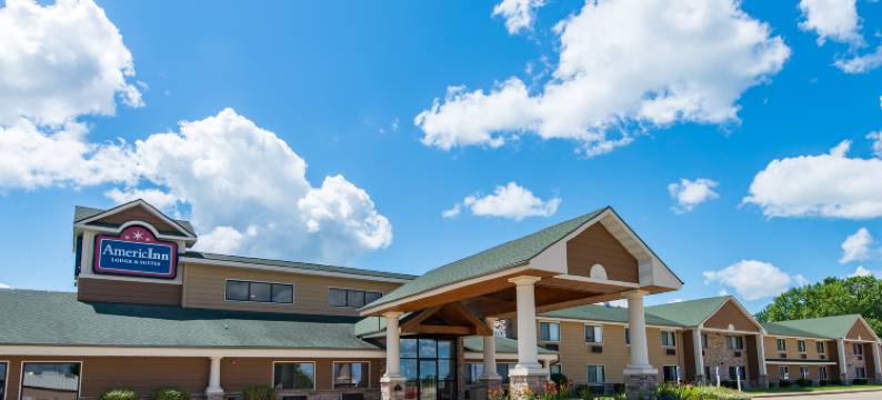 奥科博吉美吟温德姆酒店(AmericInn by Wyndham Okoboji)图片