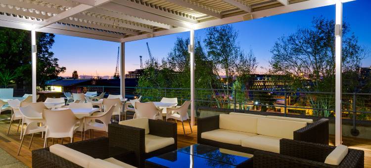 开普敦海滨防波堤山林小屋万豪Protea酒店(Protea Hotel Cape Town Waterfront Breakwater Lodge)图片