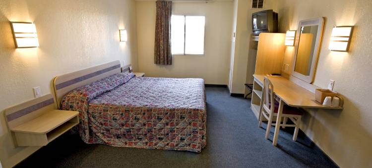 田纳西克拉克斯维尔豪生酒店(Howard Johnson by Wyndham Clarksville Tennessee)图片