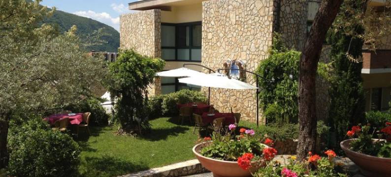 索罗法皇宫度假酒店(Solofra Palace Hotel & Resort)图片