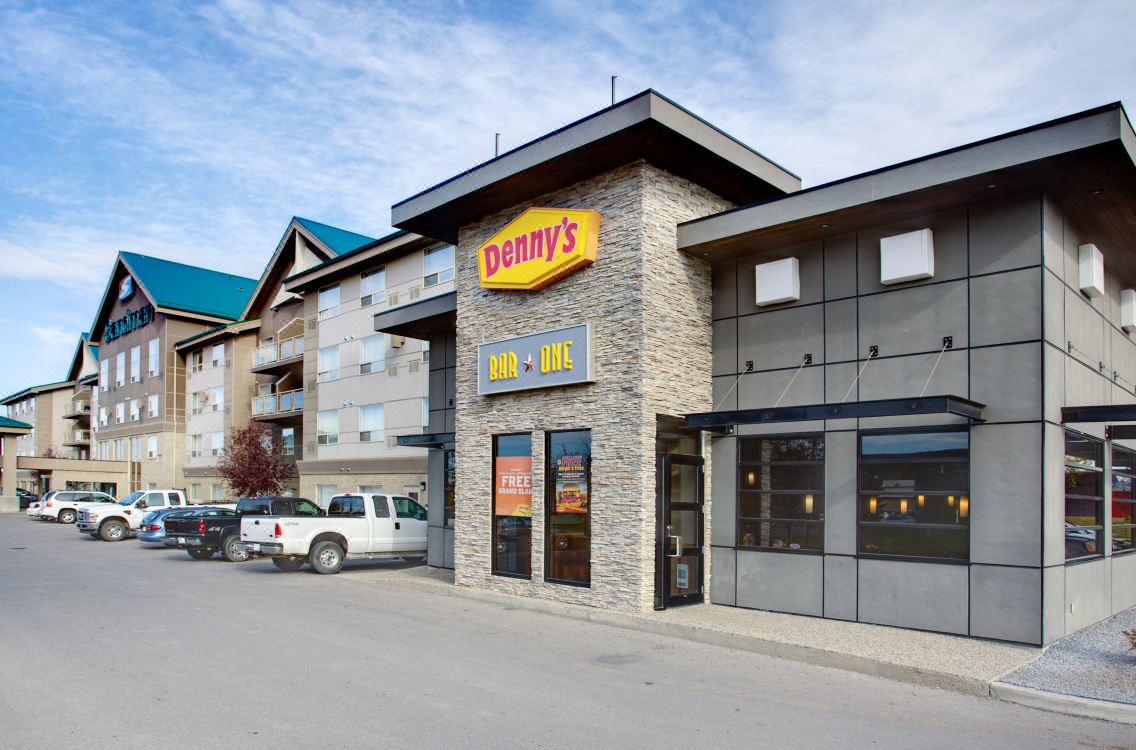 卡尔加裏西套房桑德曼酒店(sandman hotel & suites calgary west)