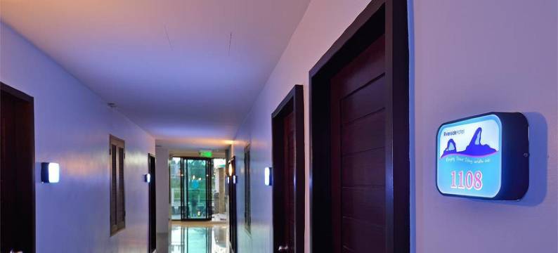 滨江大酒店(Riverside Hotel)图片