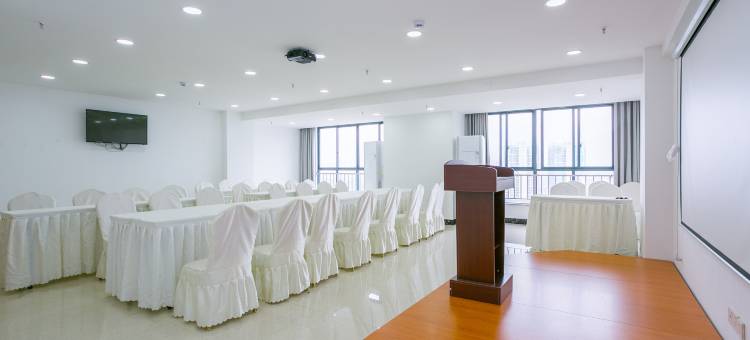 雅斯特酒店(灵山湘桂广场店)图片