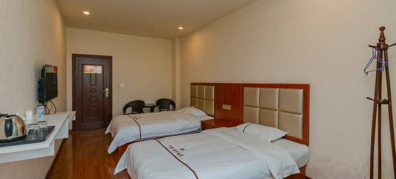 广元天鑫商务酒店(高铁站店)图片