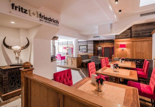 Hotel Rigele Royal SuperiorHotel Overview