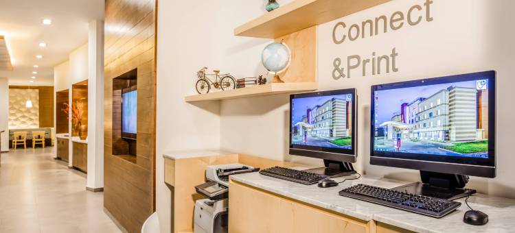 奎雷塔罗约里奇拉万枫酒店(Fairfield Inn & Suites Queretaro Juriquilla)图片