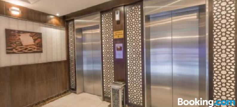 沙鲁拉广场酒店(Sharurah Plaza Hotel)图片