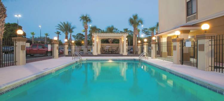 沃尔顿堡滩拉昆塔温德姆套房酒店(La Quinta Inn & Suites by Wyndham Fort Walton Beach)图片